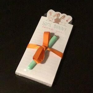 BNWOT Some Bunny Loves You Notepad and Pen